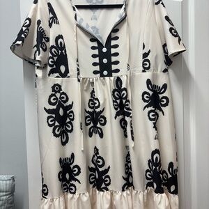 SHEIN Black and Cream Patterned Dress